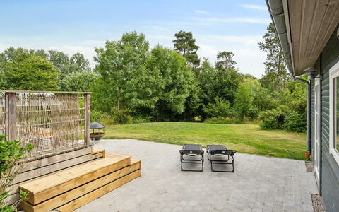 Esme - 225M to the Fjord: Blue, Shrub, Cottage, Groundcover, Garden, Estate, Shade, Landscaping, Farmhouse, Eco Hotel