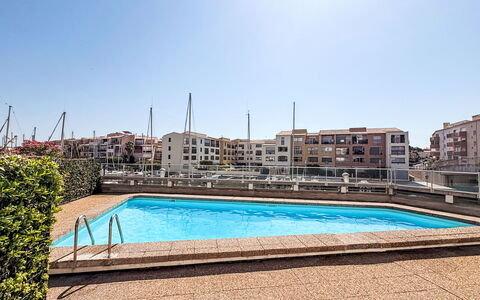 Les Pêcheurs: Swimming Pool, Apartment, Residential Area, Condominium, Composite Material, Resort, Hotel, Shade, Balcony, Resort Town