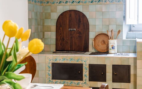 Operapartment: Flooring, Interior Design, Floor, Tile, Kitchen, Room, Countertop, Wood Stain, Ceramic, Cabinetry