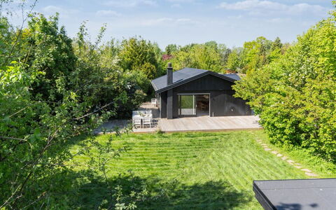 Vilppu - 800M from the Sea: Grass, Grassland, Land Lot, Cottage, Rural Area, Meadow, Garden Buildings, Garden, Shed