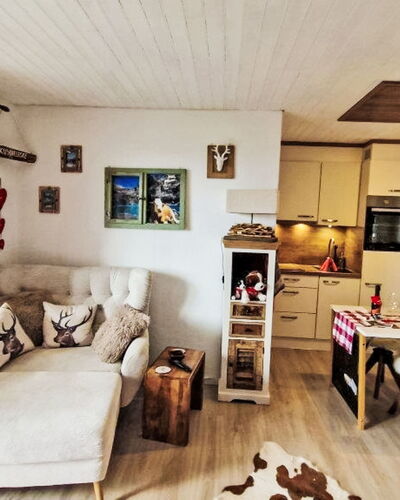 La Siala Apt.34 100.24
