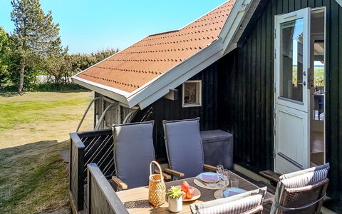 Ama - 250M from the Sea: Wood, Home, Porch, Deck, Hardwood, Roof, Wood Stain, Wood Flooring, Eco Hotel