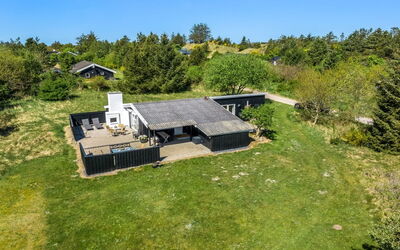 Rieke - 2Km from the Sea