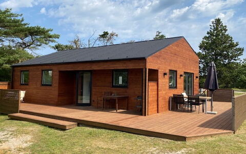 Jerrik - 200M from the Sea: Wood, Home, Porch, Deck, Hardwood, Roof, Wood Stain, Wood Flooring, Eco Hotel
