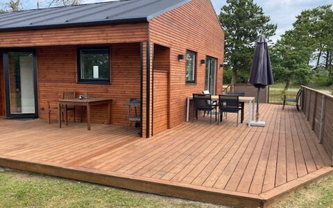 Jerrik - 200M from the Sea: Wood, Home, Porch, Deck, Hardwood, Roof, Wood Stain, Wood Flooring, Eco Hotel