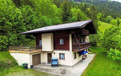 Schladming 623: House, Roof, Cottage, Rural Area, Estate, Farmhouse, Mountain Village, Log Cabin, Porch, Villa