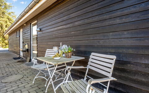 Shania - 300M from the Sea: Grass, Grassland, Land Lot, Cottage, Rural Area, Meadow, Garden Buildings, Garden, Shed