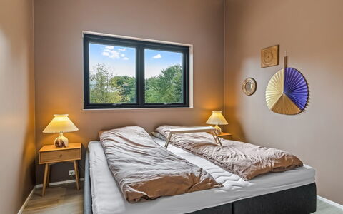 Stjerne - 300M to the Fjord: Bed, Bedding, Interior Design, Furniture, Bedroom, Bed Sheet, Wall, Floor, Flooring, Wood