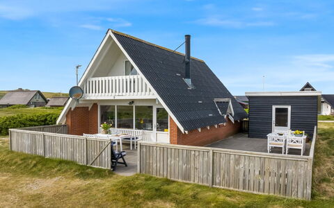 Arkil - 200M from the Sea: Grass, Grassland, Land Lot, Cottage, Rural Area, Meadow, Garden Buildings, Garden, Shed