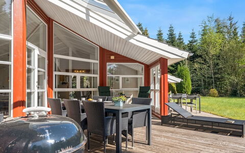Atti - 500M to the Fjord: Estate, Shade, Driveway, Farmhouse