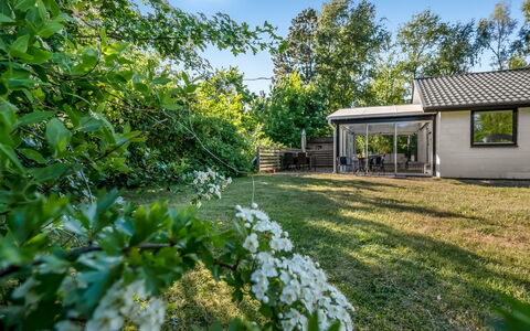 Aamunde - 600M from the Sea: Shrub, Cottage, Home, Garden, Groundcover, Farmhouse, Estate, Garden Buildings, Landscaping