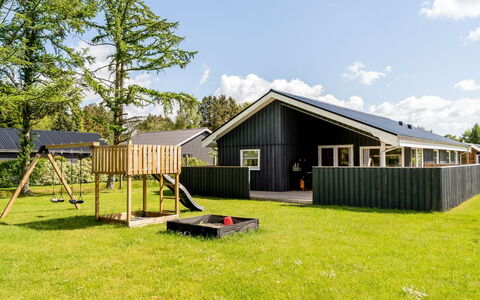 Ebertine - 740M to the Fjord: Thatching, Cottage, House, Roof, Home, Farmhouse, Hut, Estate, Village