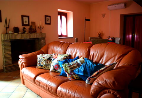 Casa Carletto, Abruzzo: Furniture, Couch, Interior Design, Flooring, Living Room, Floor, Wood, Room, Textile