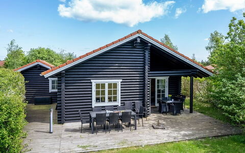 Edzard - 900M from the Sea: Cottage, Shade, Outdoor Furniture, Log Cabin, Garden Buildings, Siding