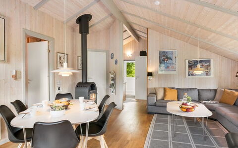 Kuisma - 11Km from the Sea: Wood, Interior Design, Ceiling, Home, Living Room, Room, Cottage, Light Fixture, Hardwood