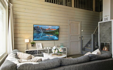 Villa Peso 1: Wood, Cottage, House, Home, Door, Hardwood, Garden Buildings, Wood Stain, Log Cabin, Plank