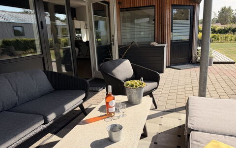 Harri - 400M from the Sea: Furniture, Interior Design, Flooring, Ceiling, Floor, Chair, Room, Lighting, Table, Kitchen & Dining Room Table