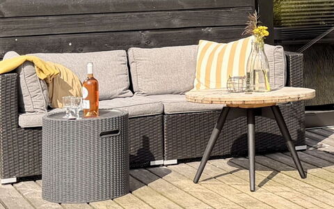 Harri - 400M from the Sea: Furniture, Interior Design, Flooring, Ceiling, Floor, Chair, Room, Lighting, Table, Kitchen & Dining Room Table