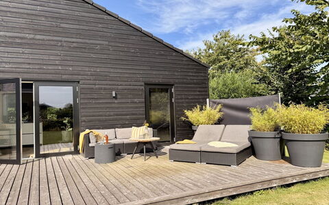 Harri - 400M from the Sea: Furniture, Interior Design, Flooring, Ceiling, Floor, Chair, Room, Lighting, Table, Kitchen & Dining Room Table