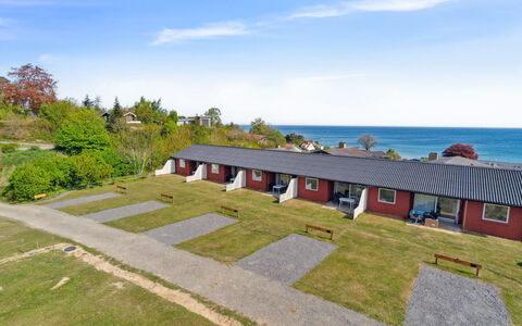 Heddi - 300M from the Sea: Apartment, Condominium, Estate, Balcony, Villa, Hotel