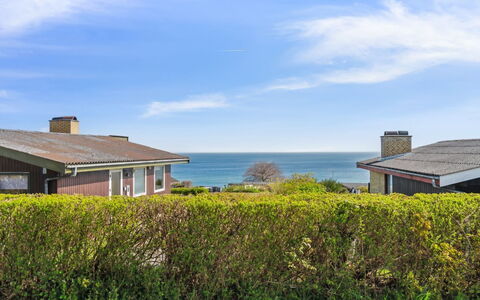 Heddi - 300M from the Sea: Apartment, Condominium, Estate, Balcony, Villa, Hotel