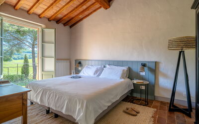 Relais Badia a Passignano - Appartamento Trebbiano: Furniture, Home, Bedroom, Bed, Bedding, Bed Frame, Hardwood, Wood Stain, Bed Sheet, Linens