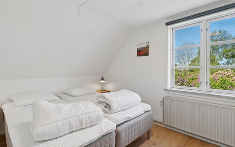 Agny - 2.2Km from the Sea: Wood, House, Home, Bedroom, Bed, Bedding, Bed Frame, Cottage, Sash Window, Bed Sheet