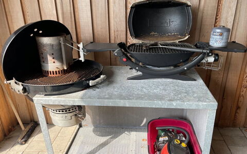 Irlin - 850M from the Sea: Food, Barbecue, Cooking, Kitchen Appliance