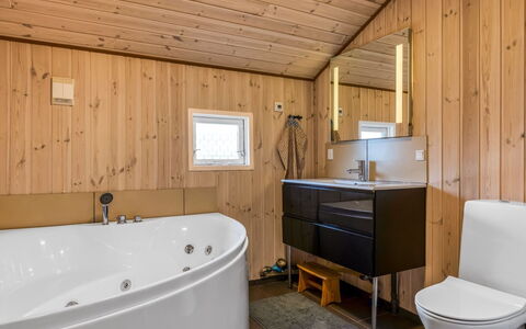 Irlin - 850M from the Sea: Plumbing Fixture, Flooring, Wood, Floor, Bathroom, Interior Design, Bathroom Sink, Sink, Ceiling, Tap