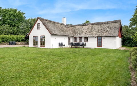 Åsta - 400M to the Fjord: Grass, Building, Window, House, Roof, Home, Cottage, Architecture, Farmhouse, Shrub