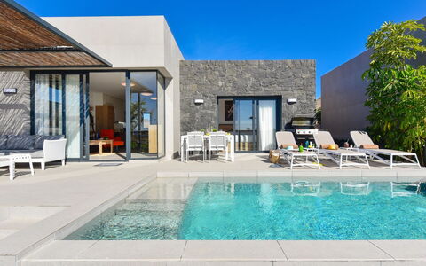 Las Yucas 2: Swimming Pool, Resort, Composite Material, Eco Hotel, Villa, Sunlounger, Outdoor Furniture, Tile, Hotel, Umbrella