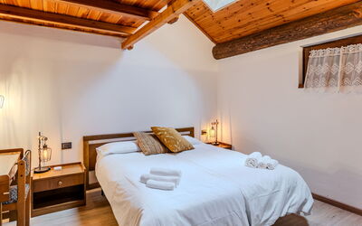 Accommodation:&nbsp;Cavallini 103.3