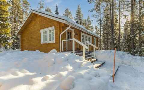 Jerisrannantie 7: Wood, Cottage, Snow, House, Winter, Home, Freezing, Log Cabin, Larch