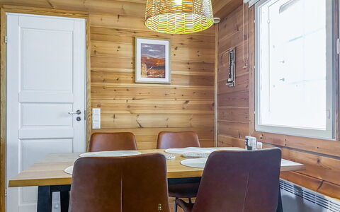 Jerisrannantie 7: Furniture, Flooring, Interior Design, Floor, Wall, Wood, Ceiling, Light Fixture, Table, Wood Flooring