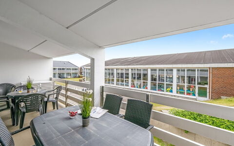 Jari - 200M from the Sea: House, Home, Roof, Cottage, Land Lot, Estate, Farmhouse, Village, Farm