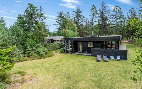 Jonas - from the Sea: Grass, Grassland, Land Lot, Cottage, Rural Area, Meadow, Garden Buildings, Garden, Shed
