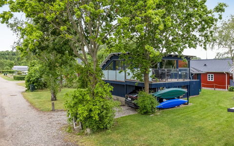 Gabriele - 50M from the Sea: Roof, House, Home, Cottage, Siding, Estate, Driveway, Garden Buildings, Yard, Shed