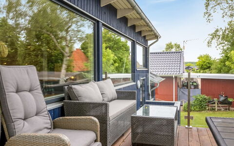 Gabriele - 50M from the Sea: Roof, House, Home, Cottage, Siding, Estate, Driveway, Garden Buildings, Yard, Shed