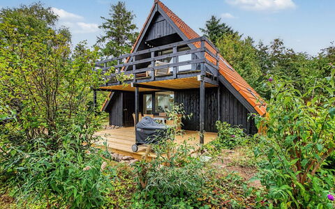 Sunna - 1Km from the Sea: Roof, House, Land Lot, Home, Cottage, Estate, Garden Buildings, Shade, Log Cabin, Landscaping
