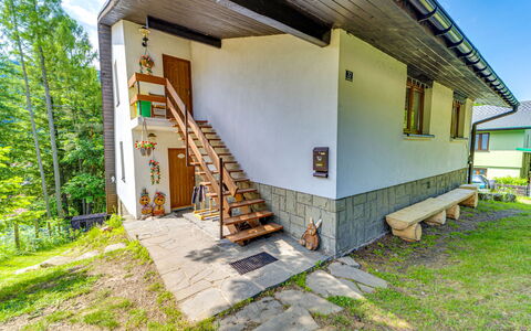 Kotarz View: Furniture, Flooring, Interior Design, Wood, Kitchen & Dining Room Table, Floor, Chair, Table, Dining Room, Ceiling
