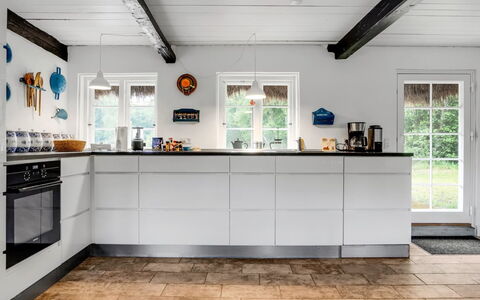 Annabeth - 900M from the Sea: Flooring, Kitchen, Kitchen Appliance, Floor, Major Appliance, Countertop, Cabinetry, Home Appliance, Kitchen Stove, Tile