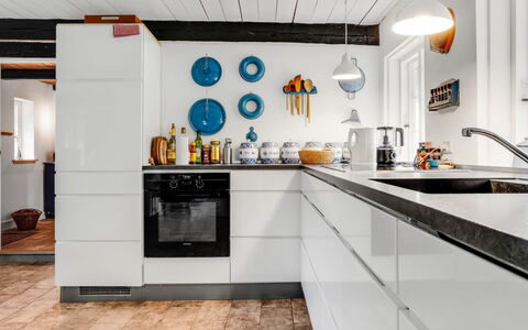 Annabeth - 900M from the Sea: Kitchen, Kitchen Appliance, Countertop, Major Appliance, Interior Design, Flooring, Cabinetry, Wood, Home Appliance, Furniture