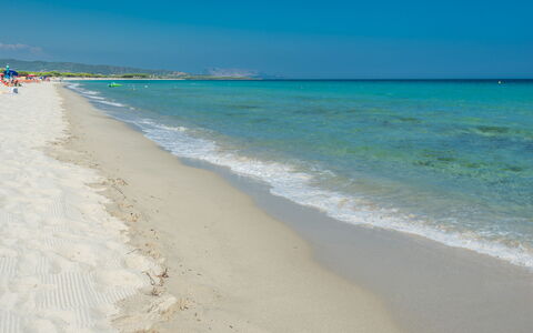 La Casetta Di Greise: Blue, Water, Beach, Body Of Water, Water Resources, Coast, Sea, Coastal And Oceanic Landforms, Horizon
