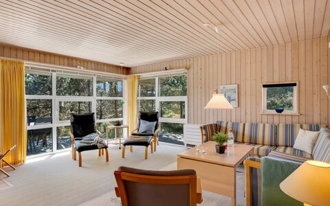 Jeip - 2.1Km from the Sea: Cottage, Shed, Hut, Farmhouse, Prairie, Shack, Barn, Log Cabin, Garden Buildings