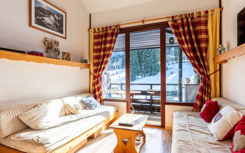 Grand Morillon: Wood, Furniture, Cottage, Log Cabin, Wood Stain, Hardwood, Living Room, Lumber, Snow, Chair