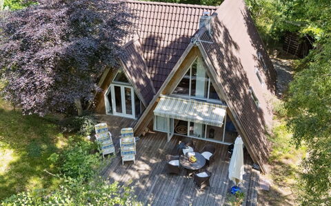 Thrond - 500M from the Sea: Apartment, Condominium, Estate, Balcony, Villa, Hotel