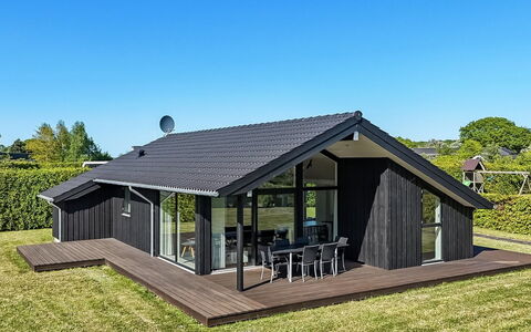 Kody - 400M from the Sea: House, Home, Door, Roof, Cottage, Estate, Garden, Shade, Siding, Yard