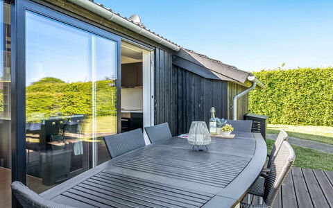 Kody - 400M from the Sea: House, Home, Door, Roof, Cottage, Estate, Garden, Shade, Siding, Yard