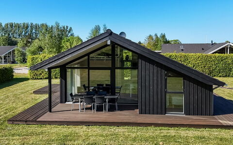 Kody - 400M from the Sea: House, Home, Door, Roof, Cottage, Estate, Garden, Shade, Siding, Yard