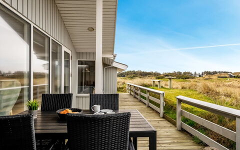 Fridgerd - 300M from the Sea: Wood, Home, Porch, Deck, Hardwood, Roof, Wood Stain, Wood Flooring, Eco Hotel